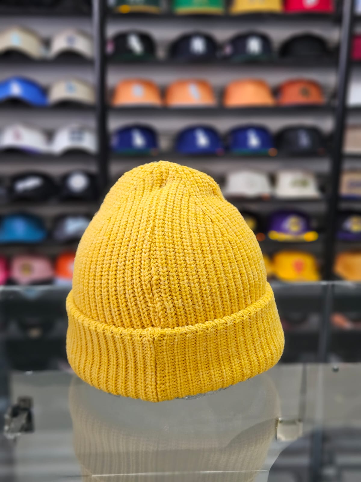 Gorro lana Double AA Los Angeles amarillo