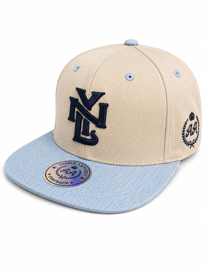 Gorra Double AA Plano Crema NY Visera Celeste