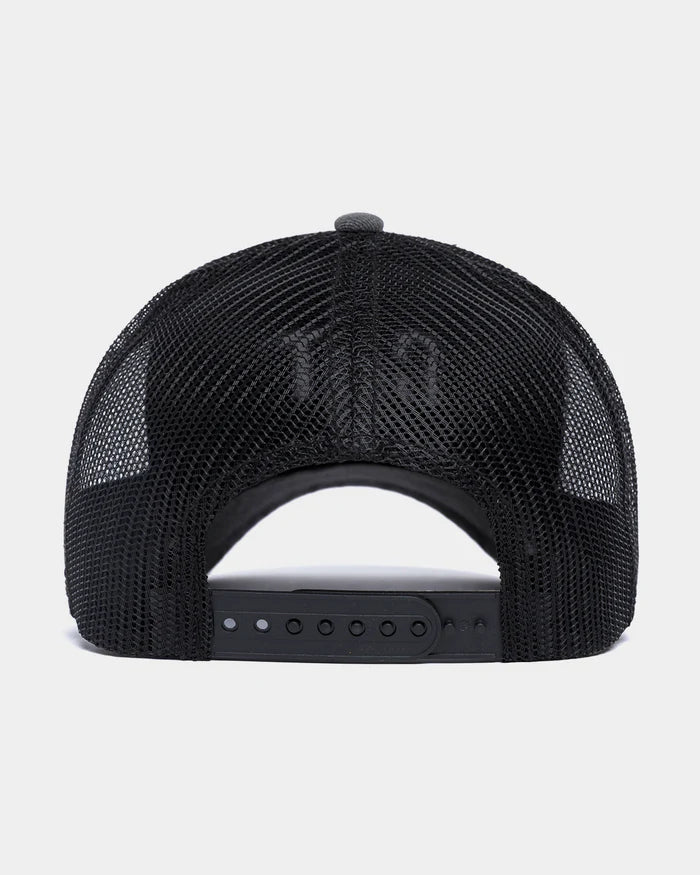 Jockey CAT PIGMENT DYED TRUCKER HAT