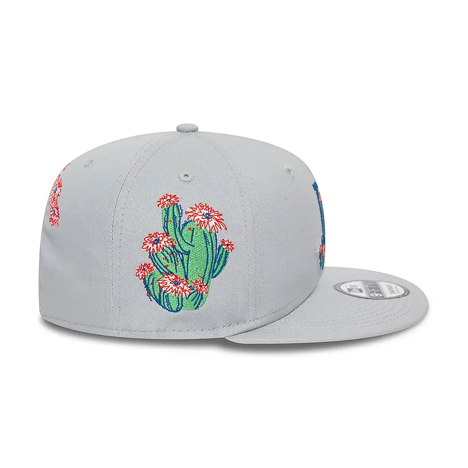 NEW ERA 950 FLOWER GRAPHIC GREY