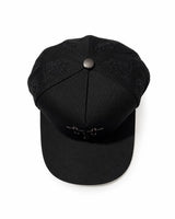 Gorra Snapback Cruces Contorno Rosa Negra Premium Cap