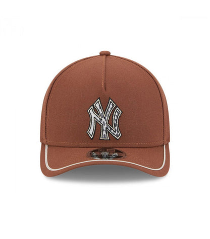 Gorra 9Forty New York Yankees MLB New Era MotorSport Brown