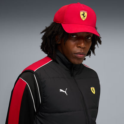 Jockey Puma Ferrari Trucker con malla Scuderia